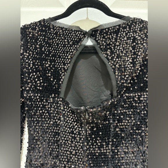 Eliza J black velvet sequin dress with cut out on back 2P - Picture 3 of 5